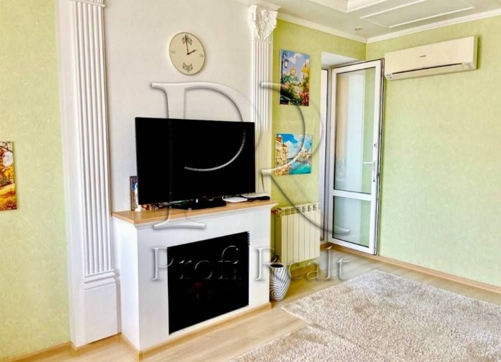 Продаж 1к кв з ремонтом ДВРЗ/Дарниця/Алматинська - фото 1