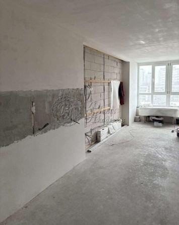 Продаж 1-кім.50м2 Михайла Максимовича 32-Б,з розпочатим ремонтом - фото 1