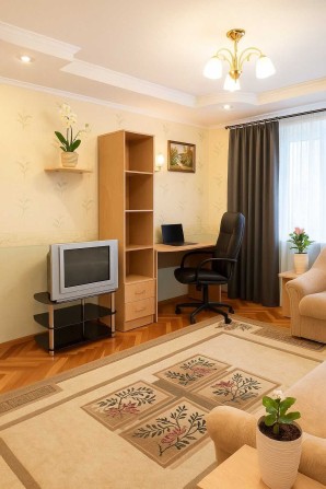 АК 1 Кімнатна квартира Лівобережна вторичка Русановка Ентузіастів 5/1 - фото 1