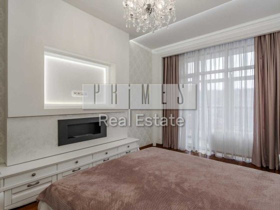 Продаж 3к квартири з ремонтом, вул. Малевича, 48, Центр Печерськ Киев