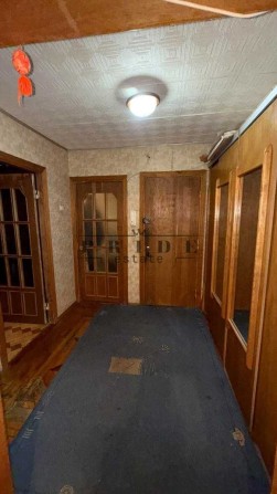 .Простора трикімнатна квартира за привабливою ціною на Троєщині - фото 1