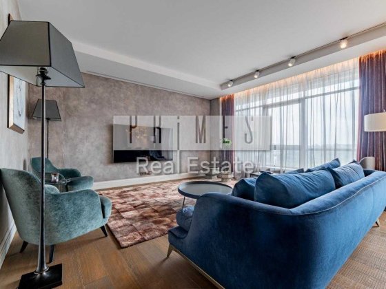 Продається простора 6-к квартира 300м В ЖК "НОВОПЕЧЕРСЬКІ ЛИПКИ" Киев