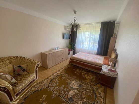 1 к. просп. В. Івасюка (Героїв Сталінграда), 25а м. Оболонь-Мінська Київ