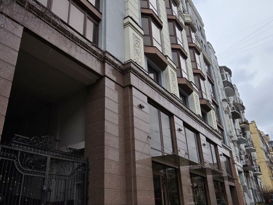 Саксаганського  82   центр  міста Київ