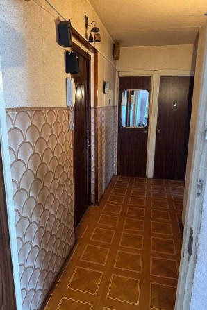 продам 3 кімнатну квартиру по вул. Миропільська - фото 1