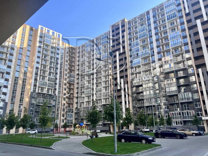 Продаж квартири вул. Академіка Заболотного 148В,ЖК Кришталеві Джерела - фото 1