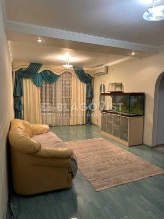 Продаж 3 к. квартири по вул. Лаврухіна Миколи, 7 ТРЦ Район (Троєщина) - фото 1