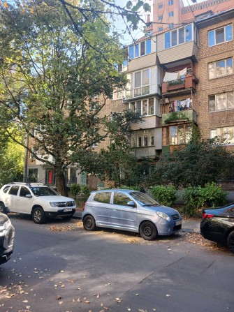 Продаж квартири вул. Рибальська,  метро Печерськ - фото 1