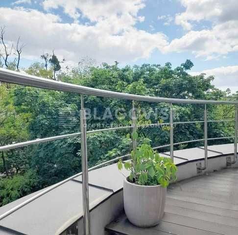 Золоті ворота. Клубний будинок. Франка,11. 180 метрів. Тристороння. - фото 1