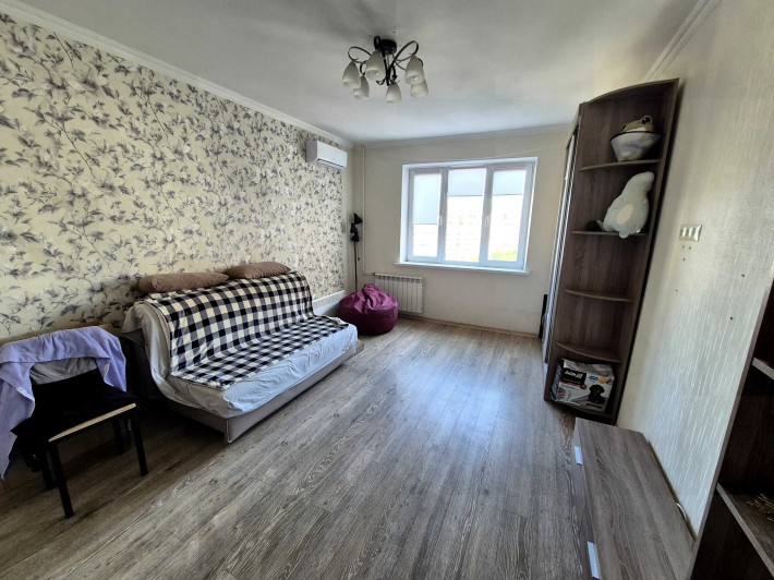 3-кімнатна квартира на Троєщині, вул. Милославська 23 - фото 1