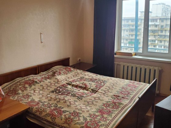 Продам 3-х кімн. квартиру, проспект Павла Тичини, 12-в Київ