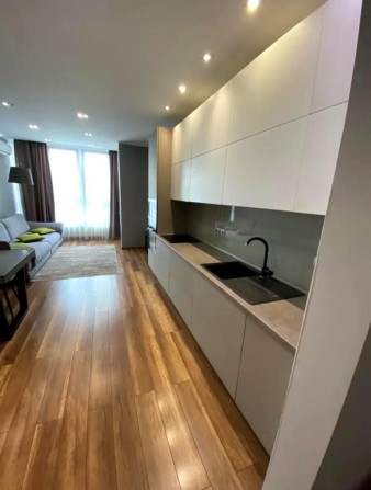 Світла та затишна 2-кімнатна квартира вул. Ованеса Туманяна 5-А - фото 1