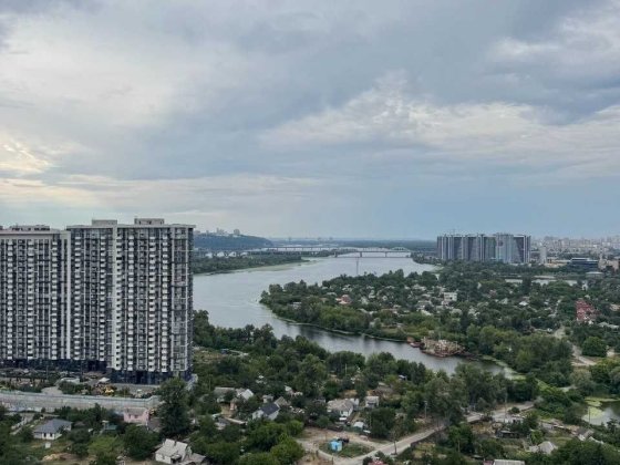 Продаж 4-кімн. квартири 106 м², ЖК «Славутич», вид на Дніпро Киев
