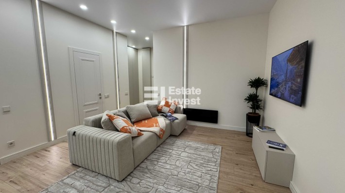 Однокімнатна квартира з дизайнерським ремонтом у ЖК «Володимирський» - фото 1