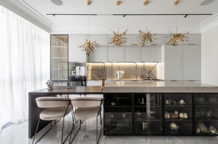 Продаж 4х кімнатної квартири Французький Квартал 2 Джона Маккейна 3А - фото 1