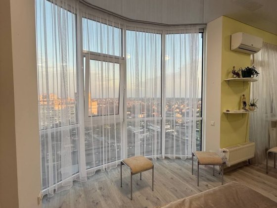 Сдам видовую уютную квартиру в Кадоре с балконом Лиманка