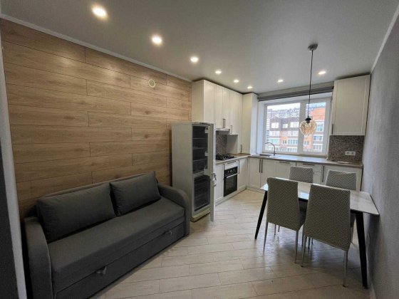 Сдам в 1-комнатную квартиру в аренду в ЖК Набережный Квартал Крижанівка