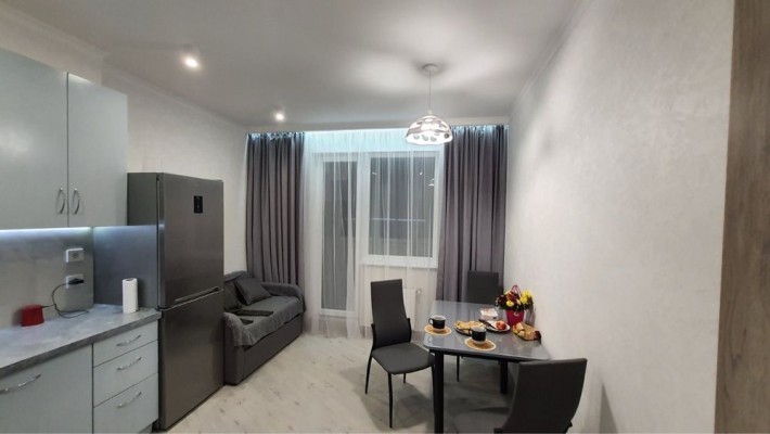 Сдам 1-комнптную квартиру ЖК Континент - фото 1