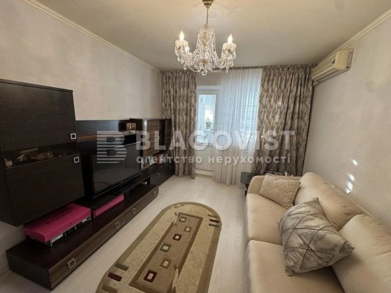 Прожаж 3х кімн квартири Анни Ахматової 15 Позняки Дарницький Гривня Киев