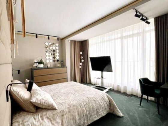 Продаж пентхауса 105 м. ЖК Автограф, дизайнерський ремонт, вид на парк Киев