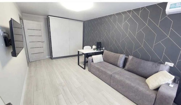 ЖК Східна Брама, квартира з євроремонтом, Є ГЕНЕРАТОР! - фото 1