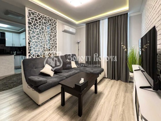 Квартира, 1к. Дизайнерський ремонт. Калнишевського, 6, Мінський Київ