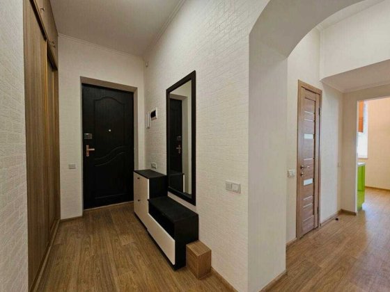 Печерськ! 3-кім. 70 м2 вул. Іоанна Павла II (Лумумби) 7, Палац Україна Киев