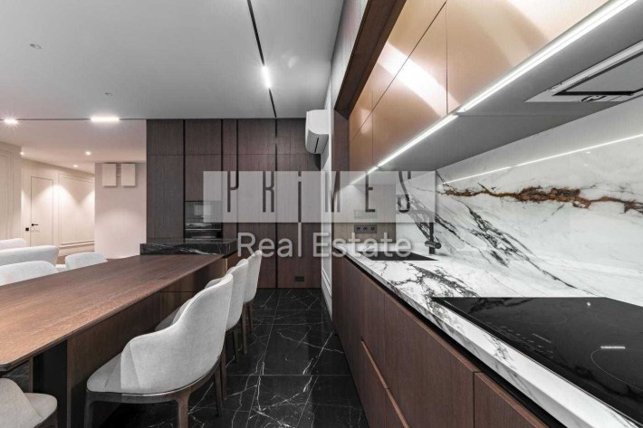 Продажа 3-к 128 м2 с ремонтом Бульвар фонтанов Саперное поле 3 Печерск - фото 1