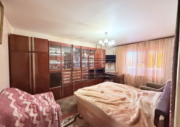 Продаж 2к квартири Закревського 47б / Закревского 47б - фото 1