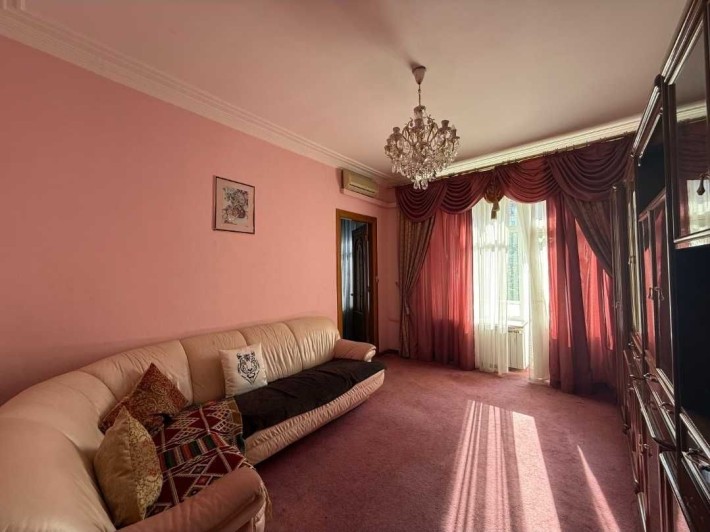 Центр Хрещатик Вид на ЦУМ 3кім=88м2 / Майдан Незалежності - фото 1