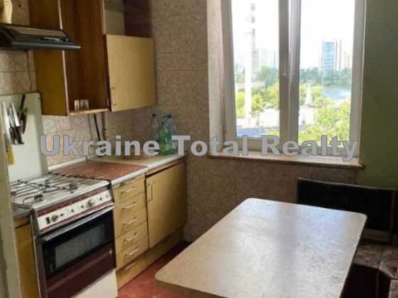 ПОЗНЯКИ! 3к квартира 83м2 під ремонт! ТОП ЦІНА! Вул. Здолбунівська 7А Киев