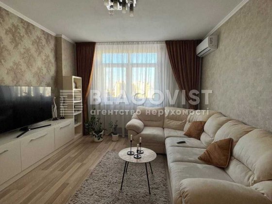 ЖК "Паркові Озера", вул. Воскресенська, 12г, м. Дарниця, Киев