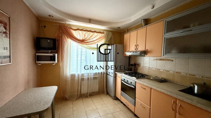 Продаж 3к кв Харківське Шосе 168Е, Вербицького, Бориспільська - фото 1