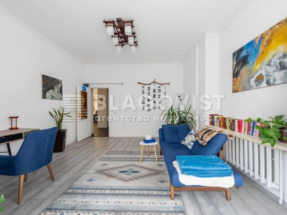 117м2 3 к квартира Князів Острозських Мирного Гусовського Резницька Київ