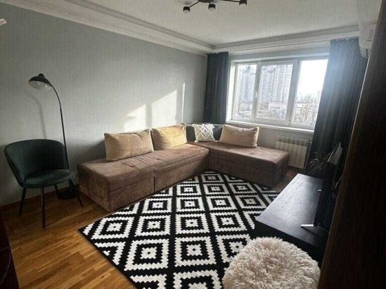 АК 2 Кімнатна квартира вторичка Лівобережна Безготівка Плеханова 4 Київ