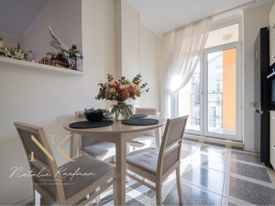 Продаж 2 к кв 62 м2. Комфорт Таун Київ