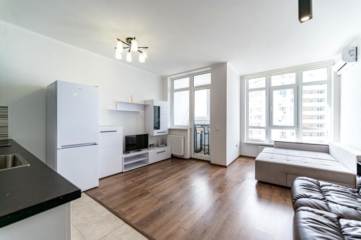 Cвітла та затишна 1-к студія ЖК Традиція - фото 1