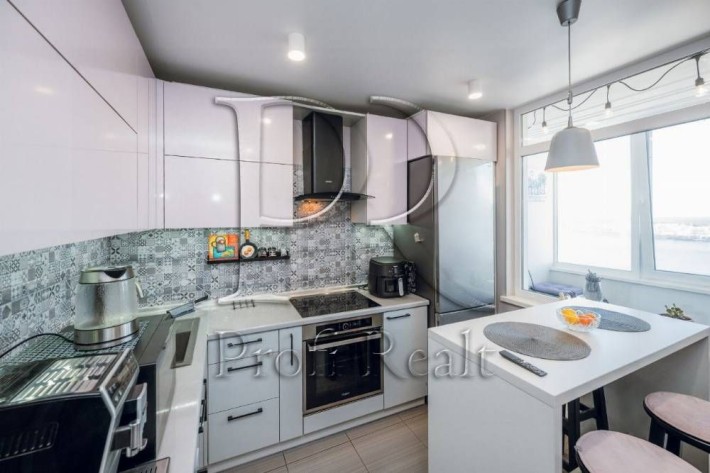 Продаж 1 кімн. квартири на вул. Соломії Крушельницької 15В/Харківська - фото 1