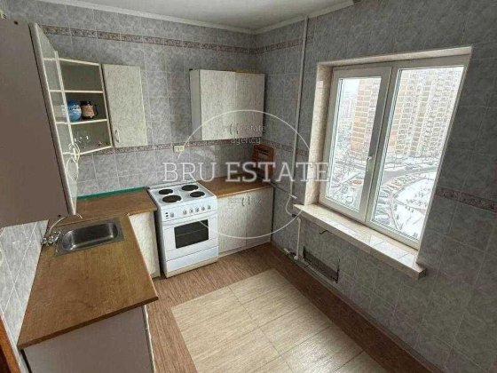 Продаж 3к Червоної калини Троєщина Найкраща ціна Киев