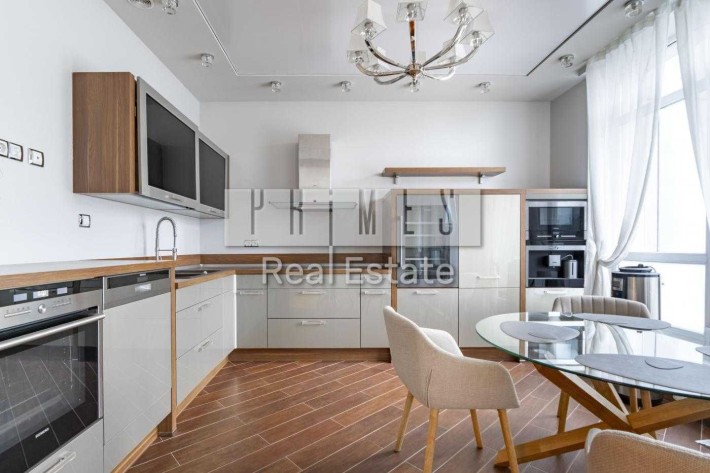 Продаж 3к квартири, ЖК Новопечерські Липки, вул. Андрія Верхогляда, 5 - фото 1