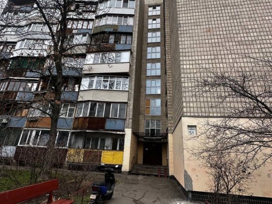 ПРОДАЖ БЕЗ КОМІСІЇ 1 кімнатна квартира Проспект Павла Тичини5/1 Киев