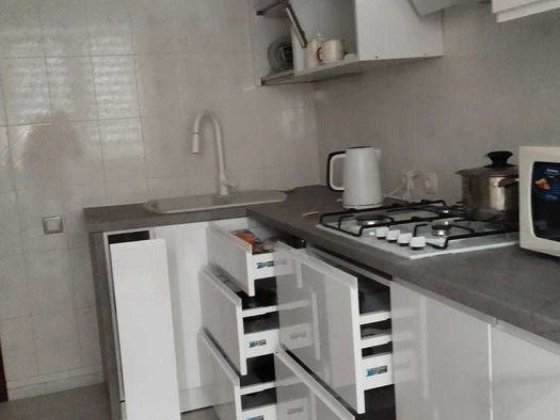 Повноцінна 1-к 42 м2  на вул. Ахматової Анни 7/15 ! Є комірчина 2 м2 ! Київ