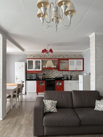 Продам власну квартиру з генератором і сонячними батареями - фото 1