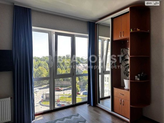 Продаж 3-к квартири 94 м. Ремонт. Вид на парк ЖК Кришталеві джерела Київ