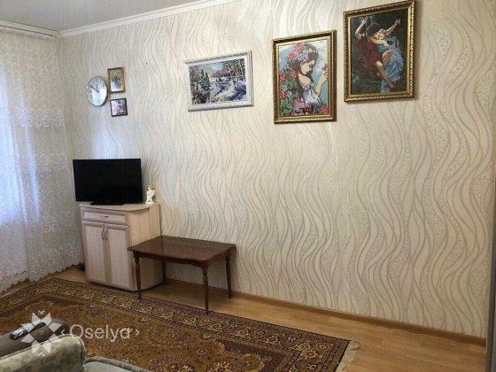 1 кімнатна квартира гостинка вторичка Троещина Милославська 23А Київ