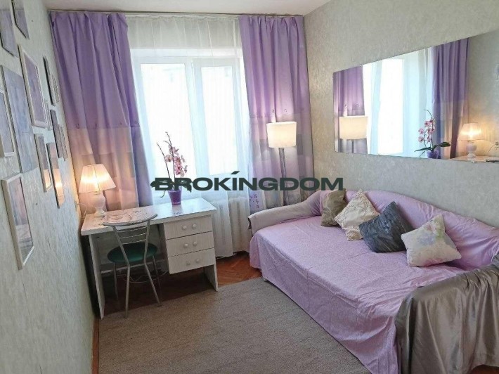 Продається 3к квартира з ремонтом біля метро Героев Дніпра - фото 1