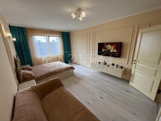 ЖК "Патріотика" 1кім., 44м2/ Держ. програми/ метро Осокорки, Позняки. Київ