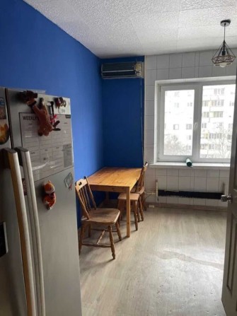 Продам 3-кімн. 73 м.кв. Вербицького вул. 28в, Харківська, Вирлиця - фото 1