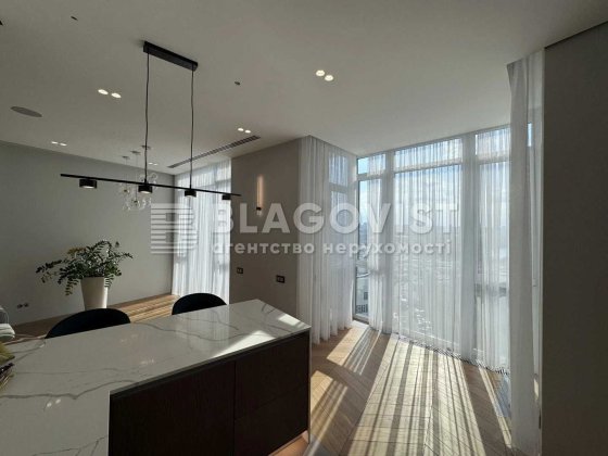 Оболонь парк Наталка Киев