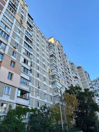 Продаж великої трикімнатної квартири, державні програми - так! - фото 1